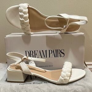 Dream Pairs Cream Women's Sandals